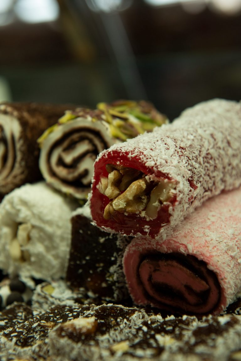 konakoglu-lokumlari-2-scaled (1)